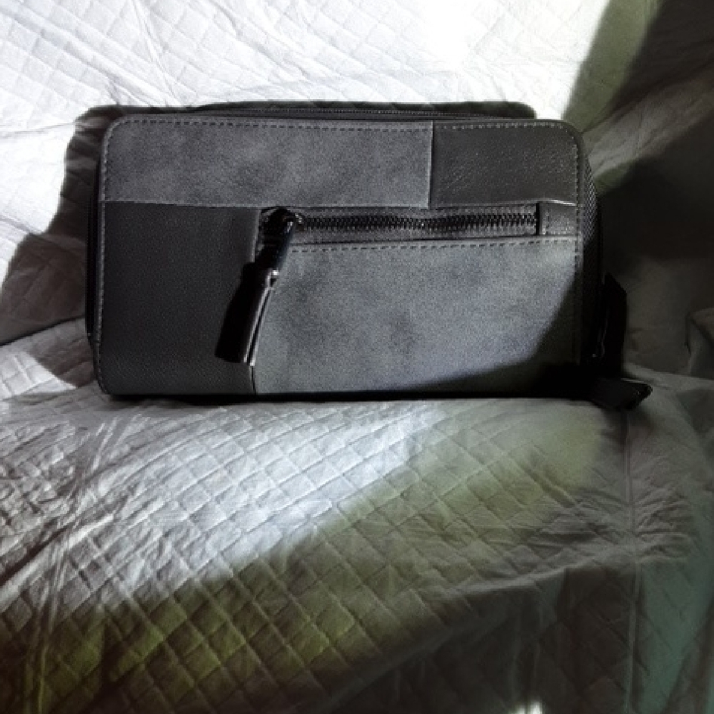 Jessica Simpson Womens Gray Wallet       Bin1